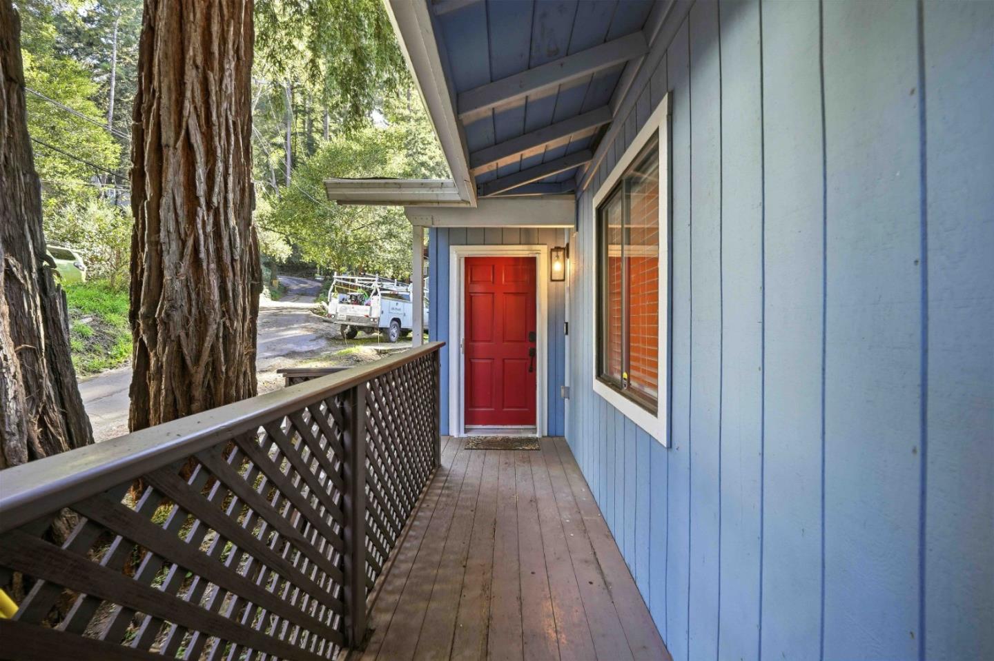 Detail Gallery Image 4 of 22 For 178 Madrona Rd, Boulder Creek,  CA 95006 - 2 Beds | 1 Baths