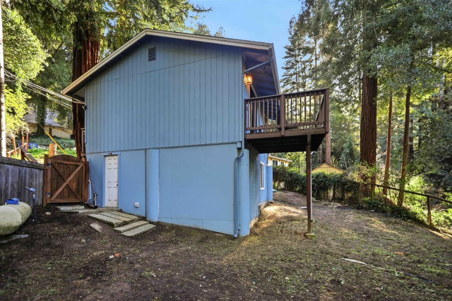 Detail Gallery Image 8 of 22 For 178 Madrona Rd, Boulder Creek,  CA 95006 - 2 Beds | 1 Baths