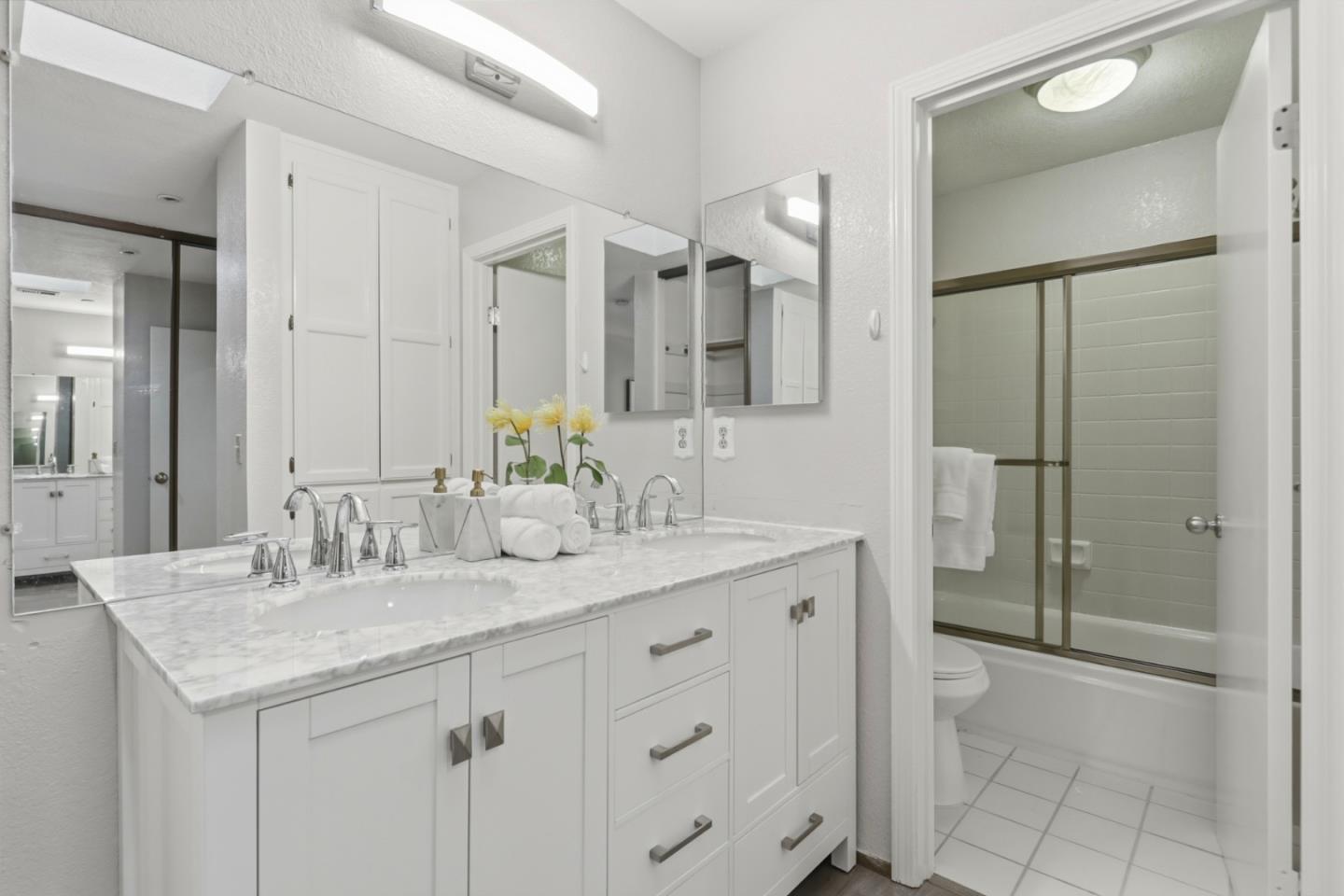 Detail Gallery Image 16 of 24 For 962 Belmont Ter #9,  Sunnyvale,  CA 94086 - 2 Beds | 2/1 Baths