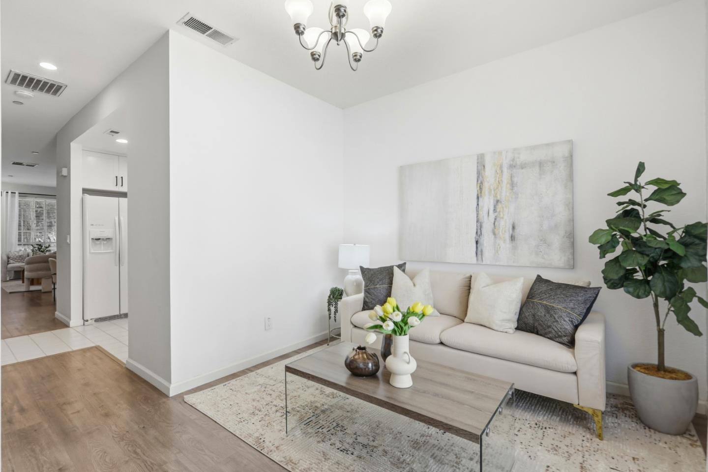 Detail Gallery Image 7 of 24 For 962 Belmont Ter #9,  Sunnyvale,  CA 94086 - 2 Beds | 2/1 Baths