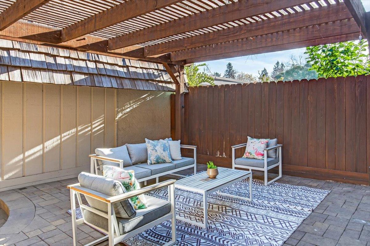 Detail Gallery Image 17 of 28 For 4642 Columbia River Ct, San Jose,  CA 95136 - 3 Beds | 2 Baths