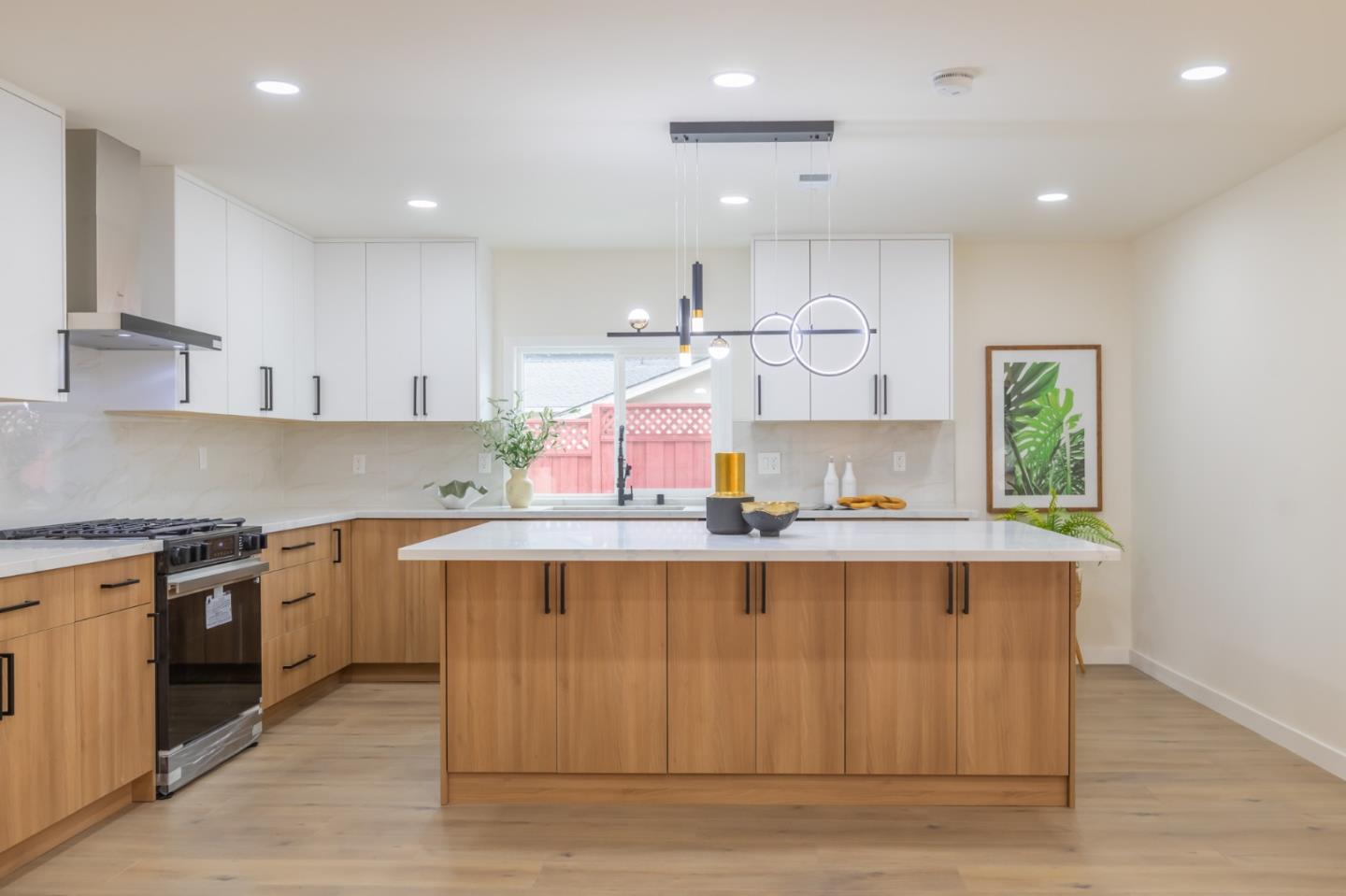 Detail Gallery Image 10 of 60 For 68 N Midway St, Campbell,  CA 95008 - 4 Beds | 3/1 Baths