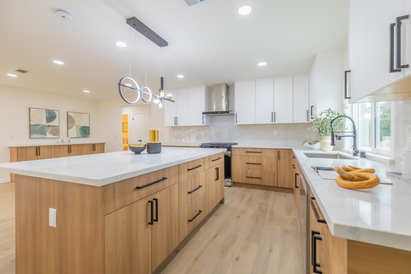 Detail Gallery Image 11 of 60 For 68 N Midway St, Campbell,  CA 95008 - 4 Beds | 3/1 Baths