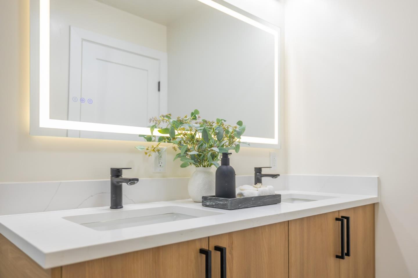 Detail Gallery Image 41 of 60 For 68 N Midway St, Campbell,  CA 95008 - 4 Beds | 3/1 Baths