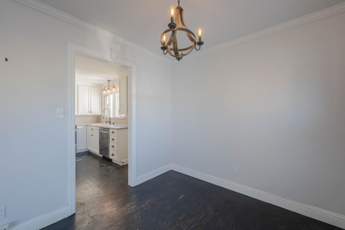 Detail Gallery Image 11 of 35 For 89 Clark St, Salinas,  CA 93901 - 2 Beds | 1 Baths