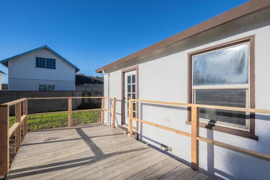 Detail Gallery Image 24 of 35 For 89 Clark St, Salinas,  CA 93901 - 2 Beds | 1 Baths