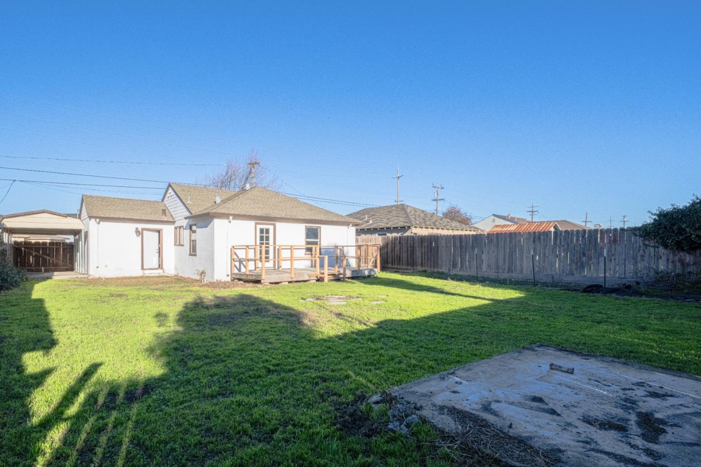 Detail Gallery Image 33 of 35 For 89 Clark St, Salinas,  CA 93901 - 2 Beds | 1 Baths