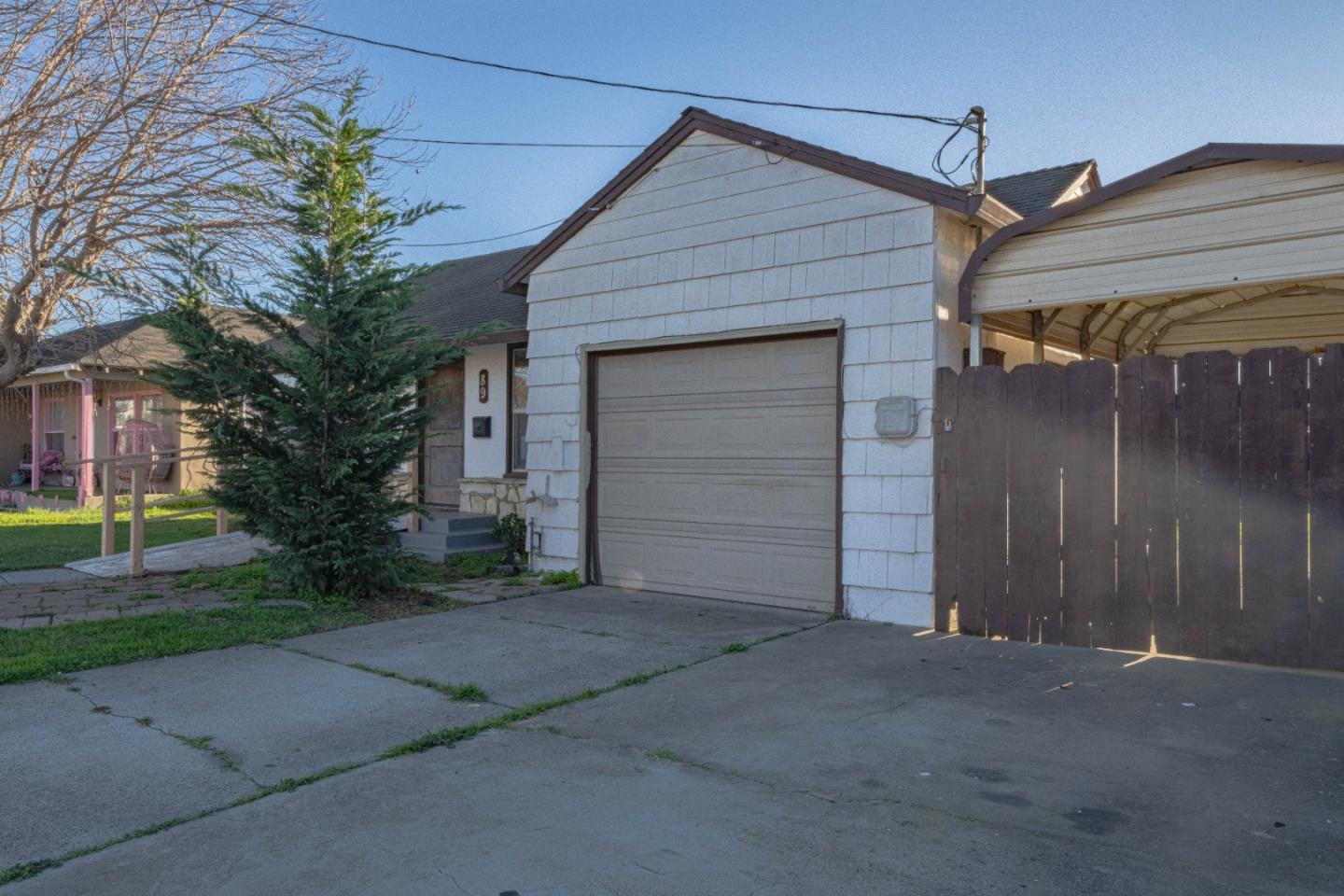 Detail Gallery Image 5 of 35 For 89 Clark St, Salinas,  CA 93901 - 2 Beds | 1 Baths