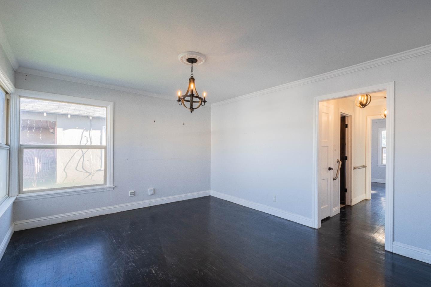 Detail Gallery Image 7 of 35 For 89 Clark St, Salinas,  CA 93901 - 2 Beds | 1 Baths