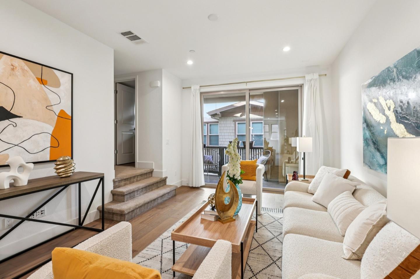 Photo #4: ML82032779 Listing: Photo #4