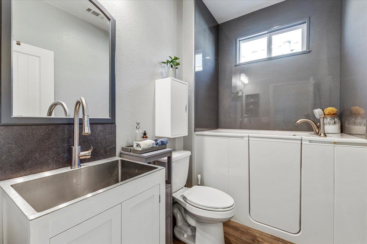 Detail Gallery Image 30 of 49 For 2959 Denali Dr, Marina,  CA 93933 - 3 Beds | 2/1 Baths