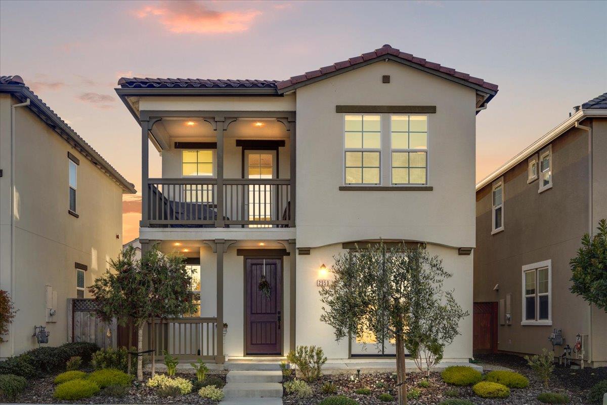 Detail Gallery Image 4 of 49 For 2959 Denali Dr, Marina,  CA 93933 - 3 Beds | 2/1 Baths