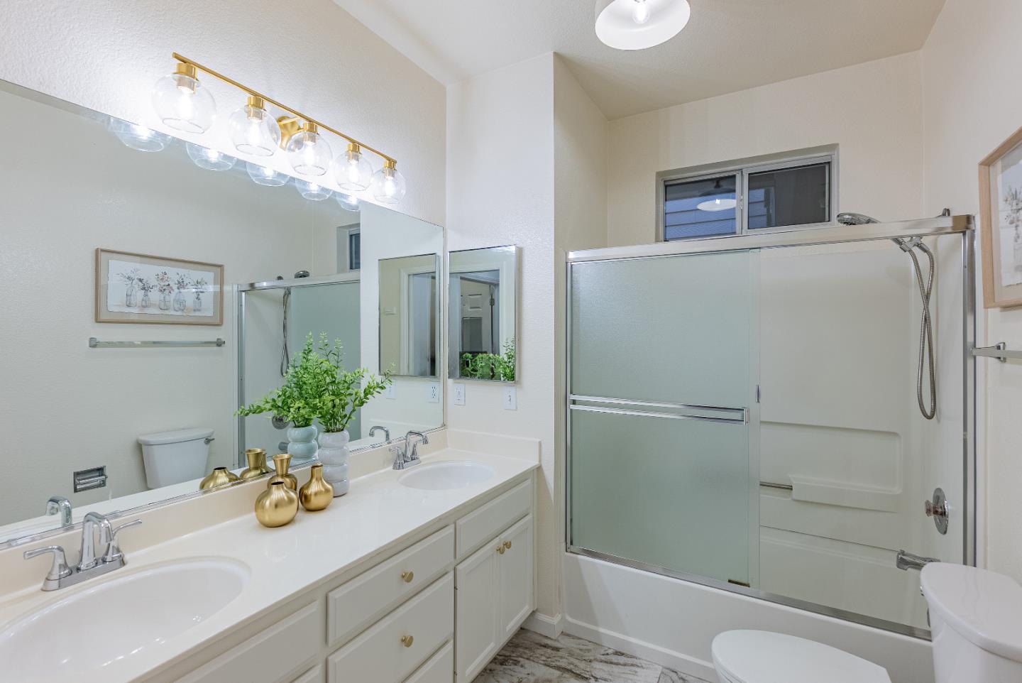 Photo #27: ML82032783 Listing: Photo #27