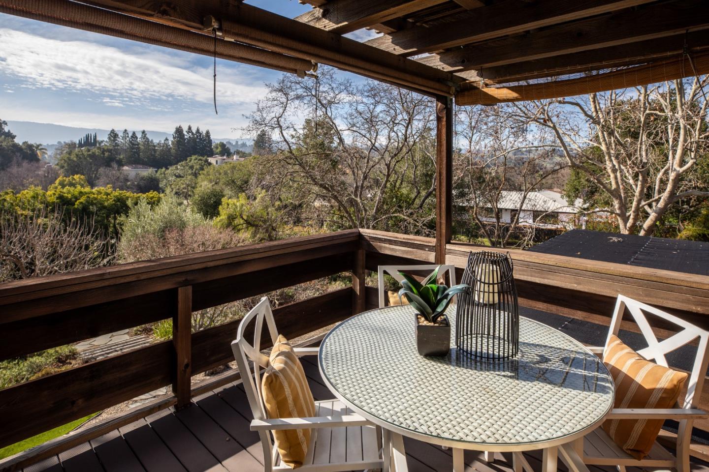 Detail Gallery Image 29 of 49 For 4127 Old Adobe Rd, Palo Alto,  CA 94306 - 3 Beds | 4 Baths