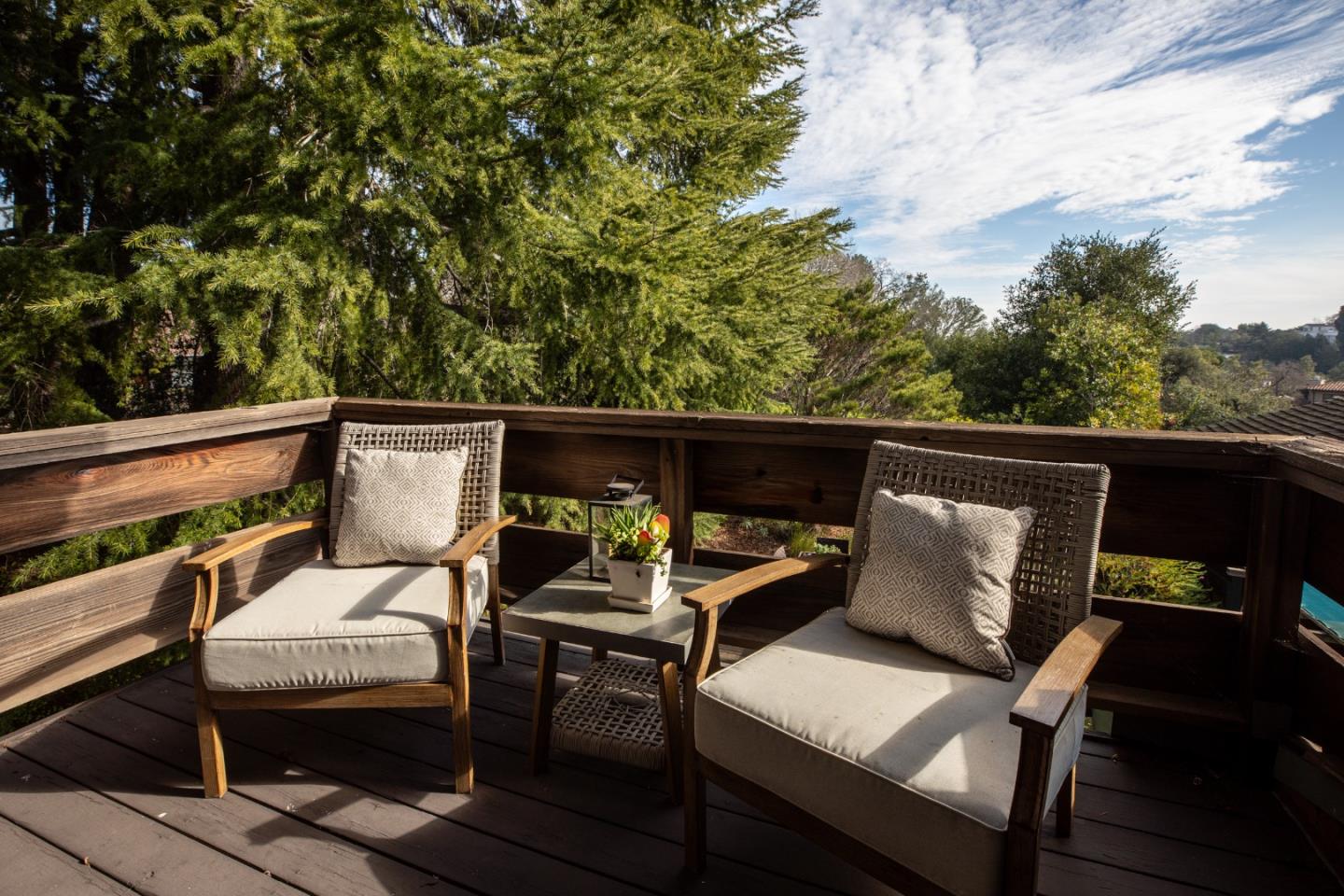 Detail Gallery Image 31 of 49 For 4127 Old Adobe Rd, Palo Alto,  CA 94306 - 3 Beds | 4 Baths