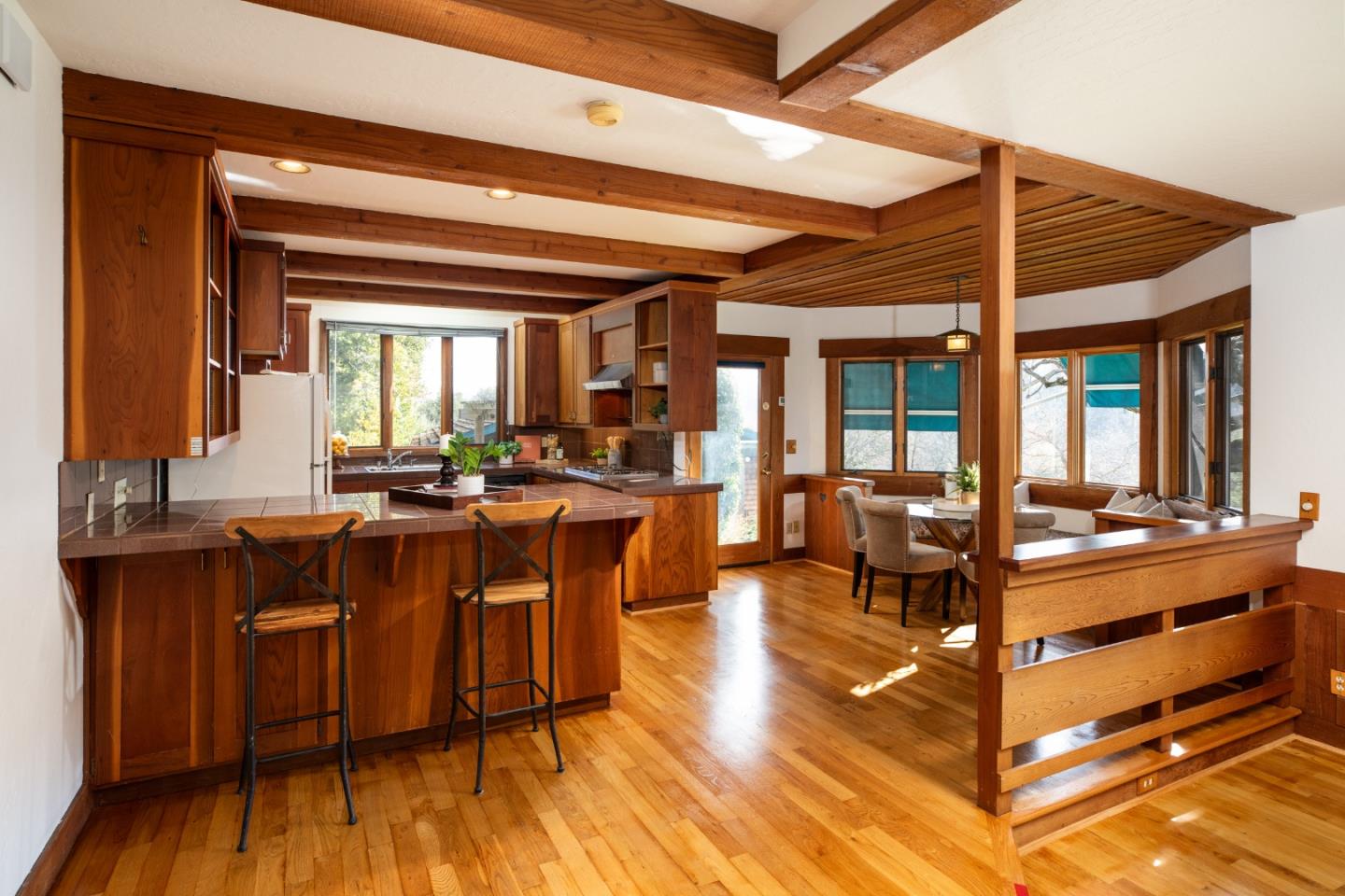 Detail Gallery Image 42 of 49 For 4127 Old Adobe Rd, Palo Alto,  CA 94306 - 3 Beds | 4 Baths