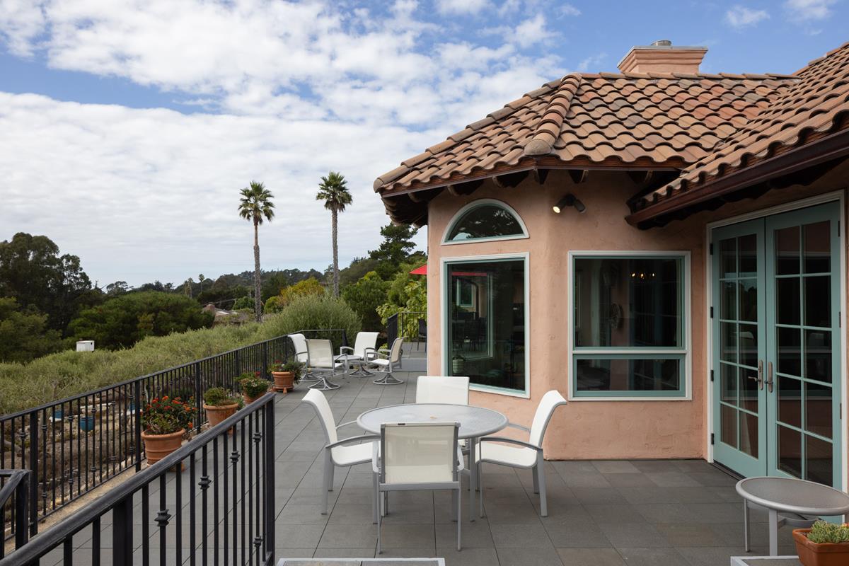 Detail Gallery Image 12 of 13 For 25987 Rio Vista Dr, Carmel,  CA 93923 - 4 Beds | 4 Baths