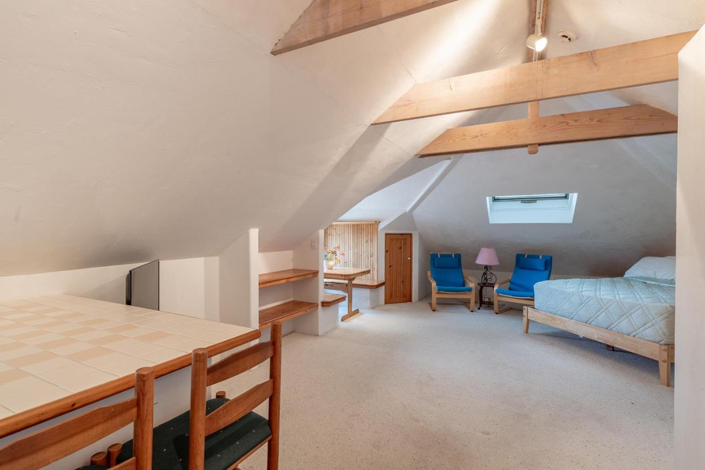 Detail Gallery Image 19 of 21 For 25987 Rio Vista Dr, Carmel,  CA 93923 - 4 Beds | 4 Baths