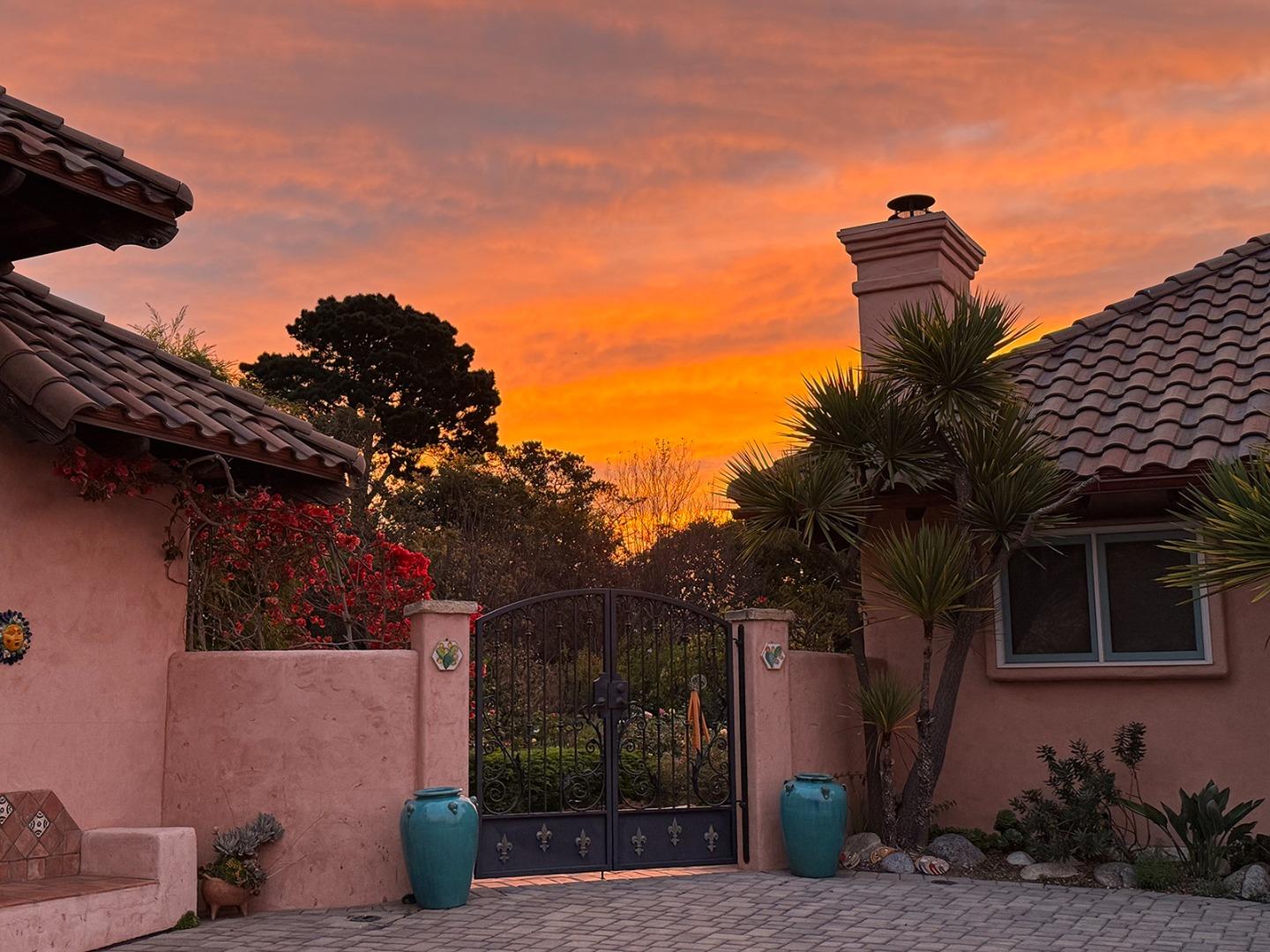 Detail Gallery Image 21 of 21 For 25987 Rio Vista Dr, Carmel,  CA 93923 - 4 Beds | 4 Baths