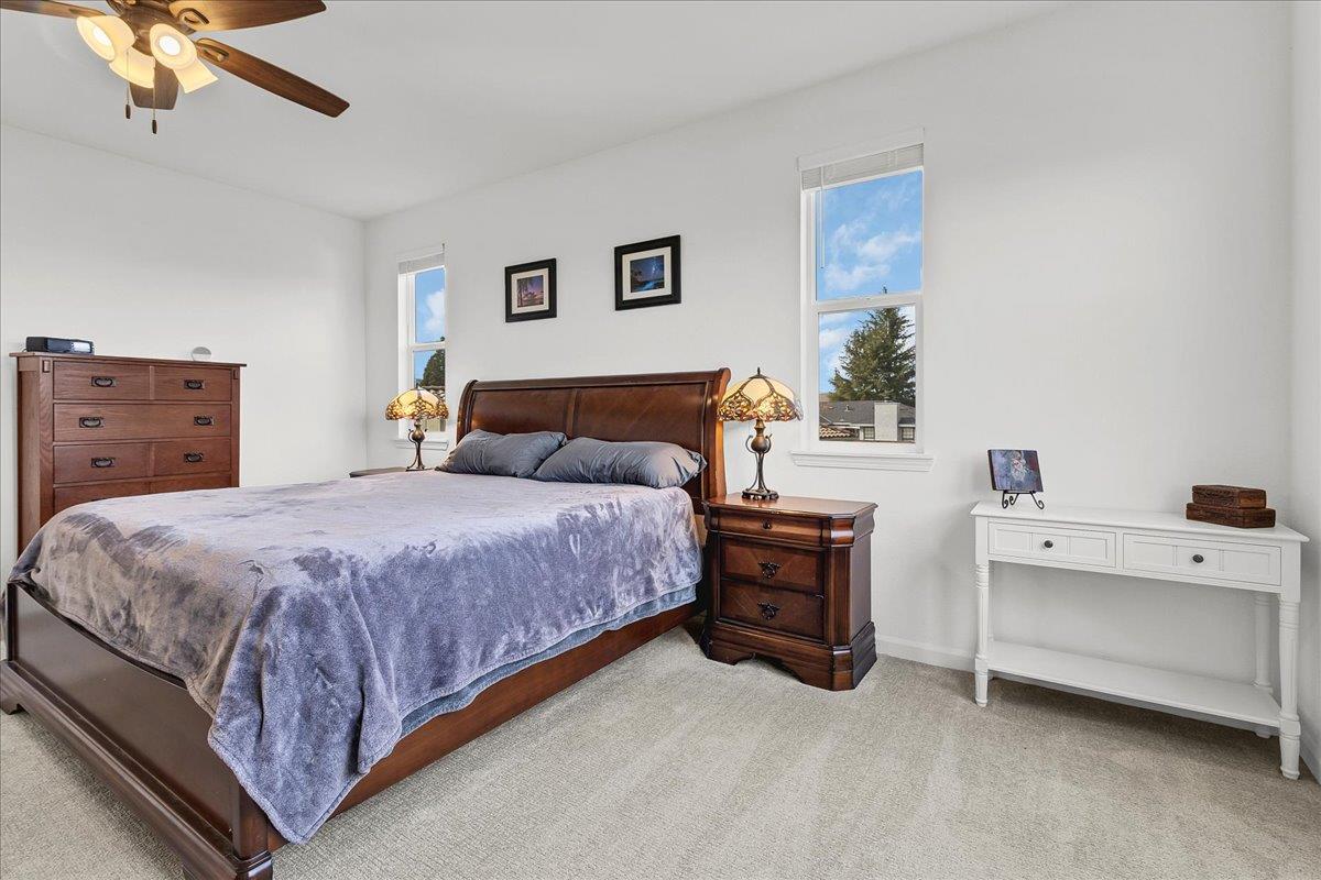 Detail Gallery Image 31 of 63 For 1860 Hydrangea Dr, Hollister,  CA 95023 - 3 Beds | 2/1 Baths