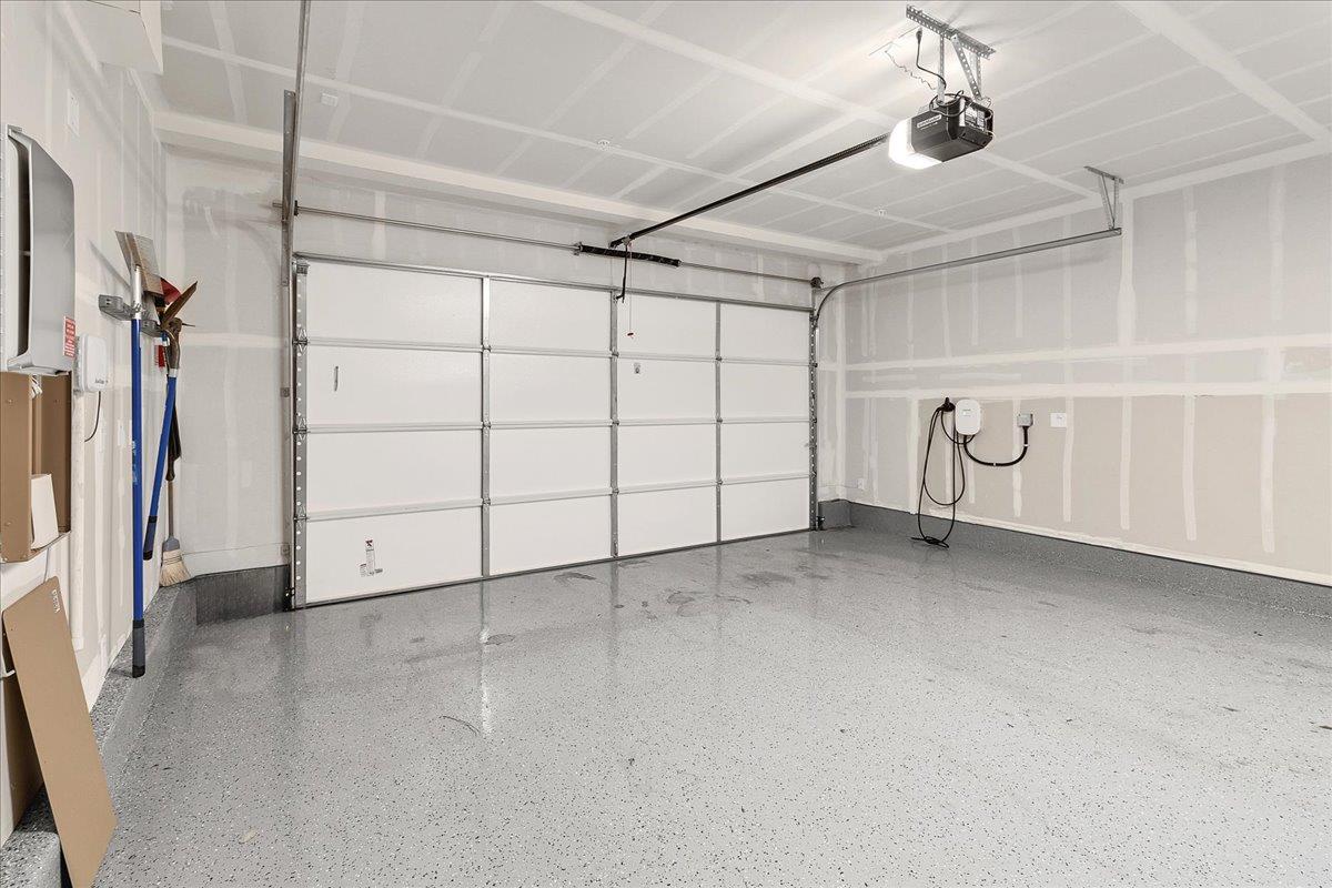 Detail Gallery Image 47 of 63 For 1860 Hydrangea Dr, Hollister,  CA 95023 - 3 Beds | 2/1 Baths