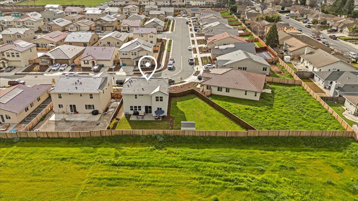 Detail Gallery Image 55 of 63 For 1860 Hydrangea Dr, Hollister,  CA 95023 - 3 Beds | 2/1 Baths