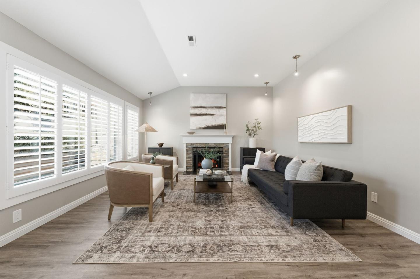 Detail Gallery Image 10 of 37 For 1515 Ridge Rd, Belmont,  CA 94002 - 4 Beds | 2 Baths