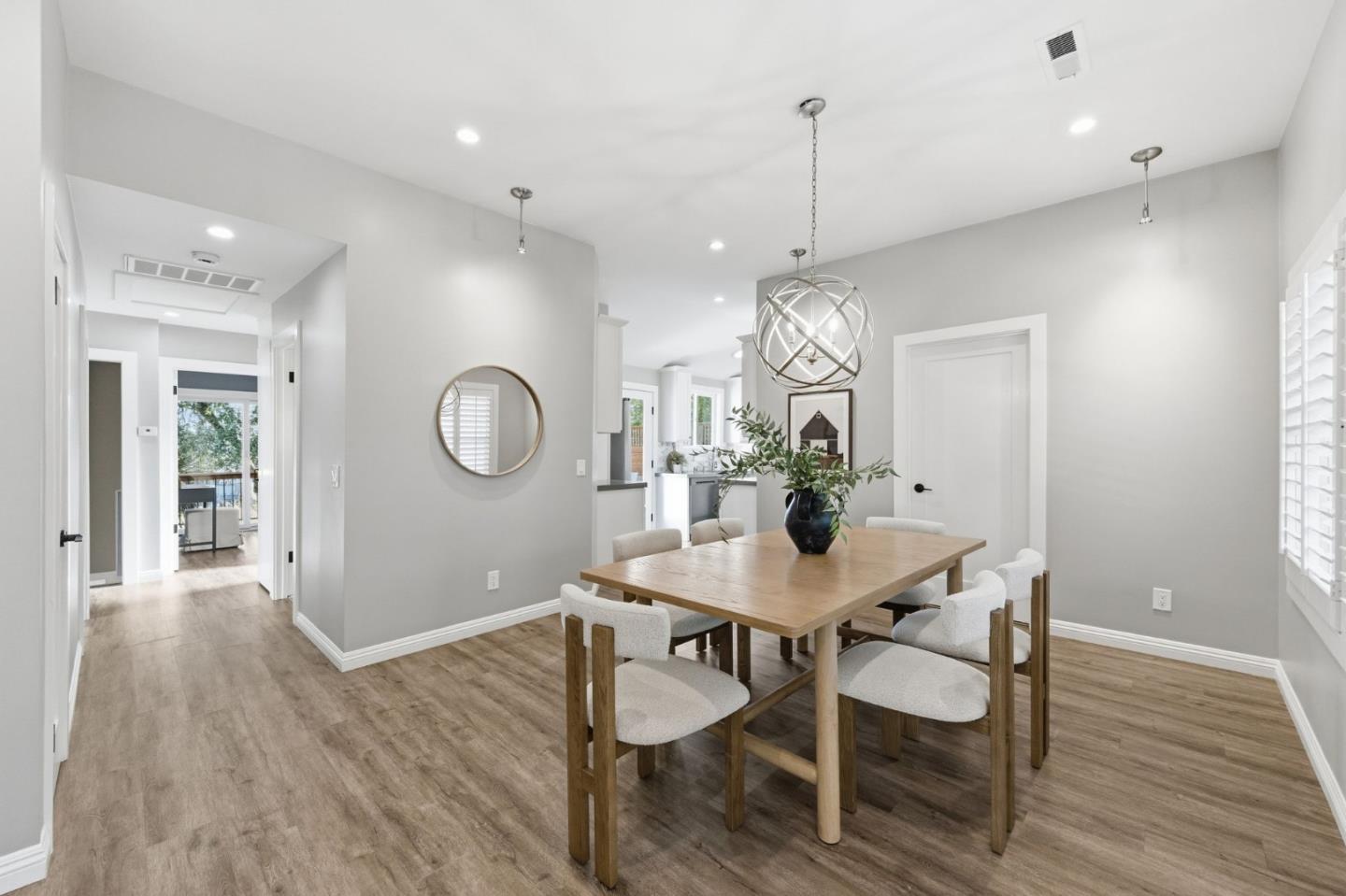 Detail Gallery Image 12 of 37 For 1515 Ridge Rd, Belmont,  CA 94002 - 4 Beds | 2 Baths