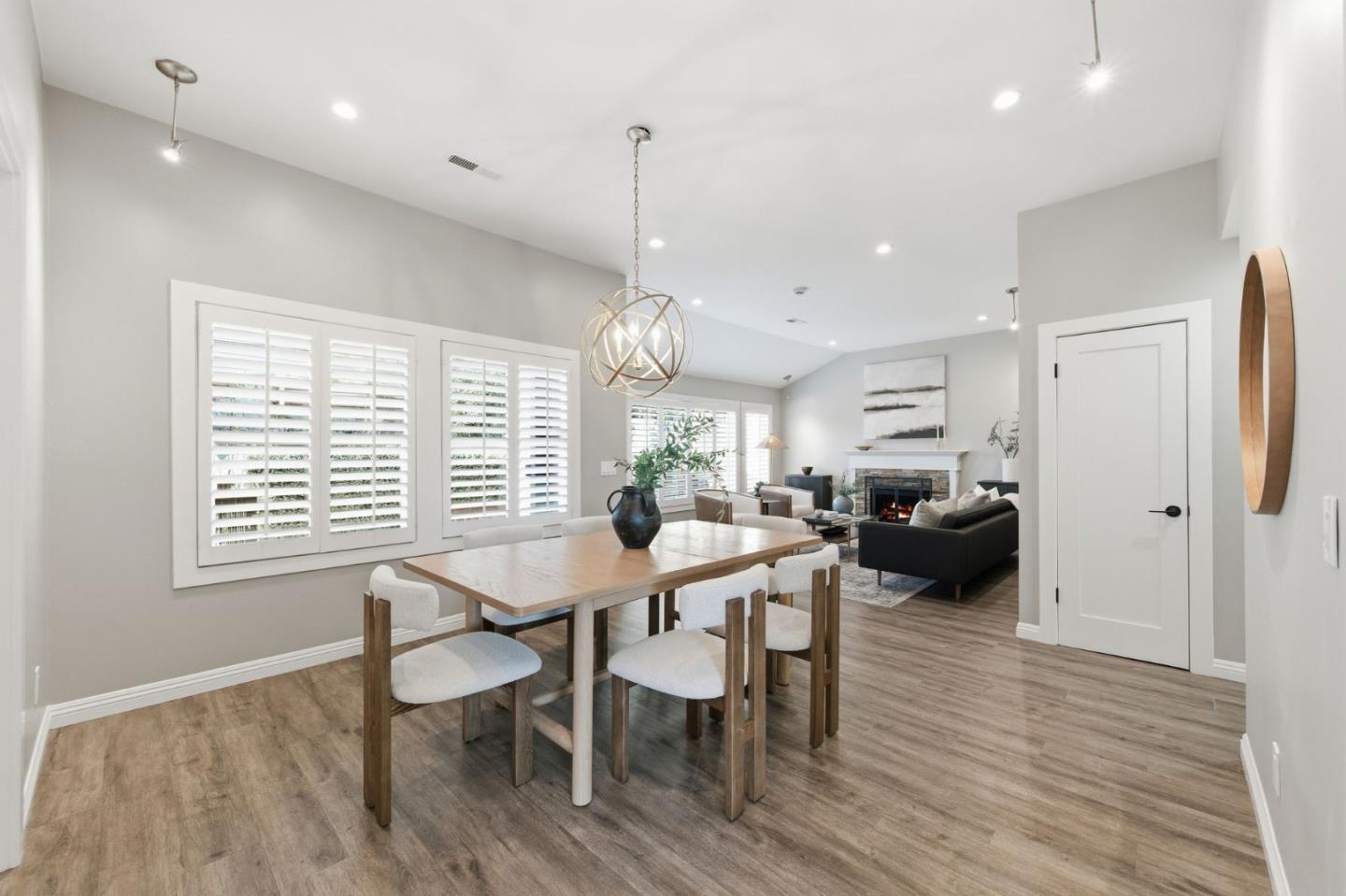 Detail Gallery Image 13 of 37 For 1515 Ridge Rd, Belmont,  CA 94002 - 4 Beds | 2 Baths