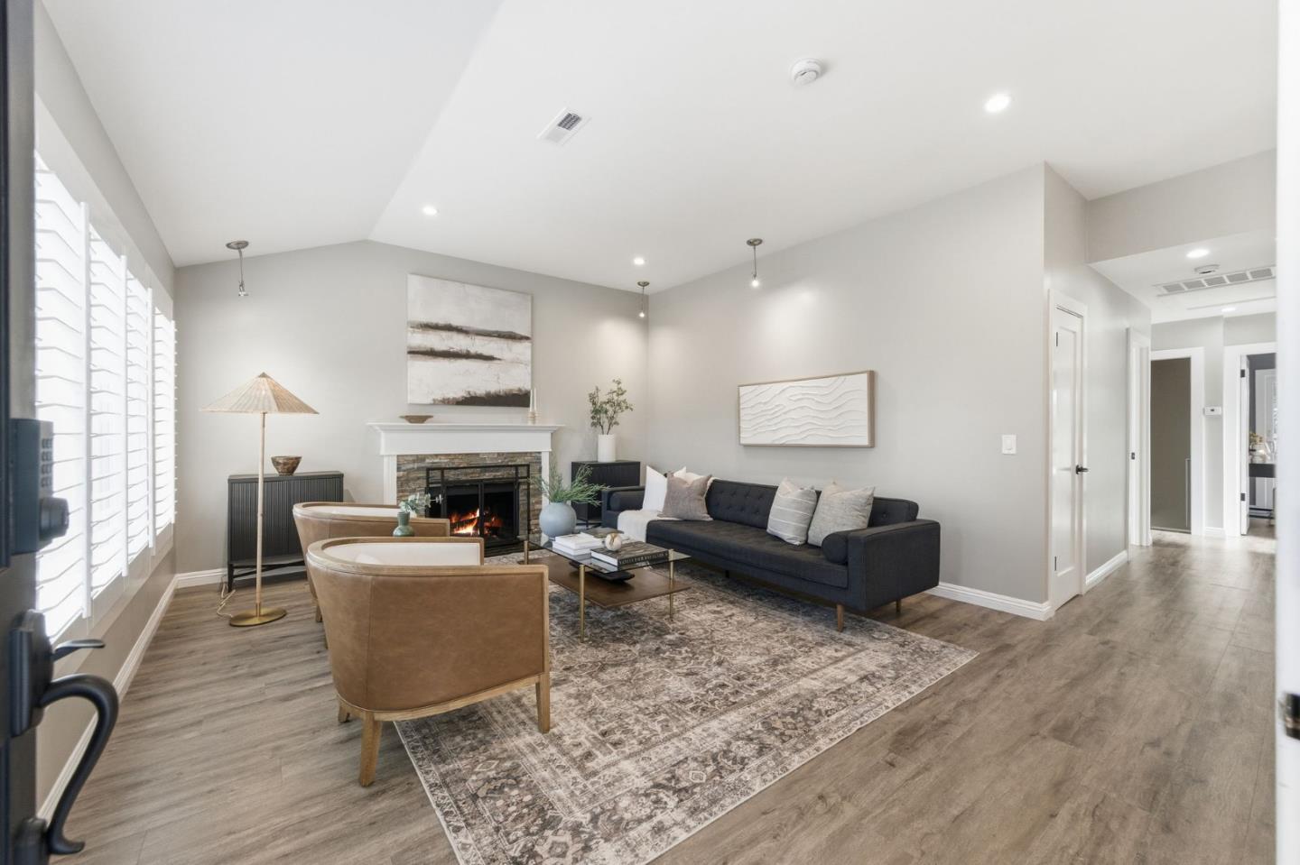 Detail Gallery Image 8 of 37 For 1515 Ridge Rd, Belmont,  CA 94002 - 4 Beds | 2 Baths