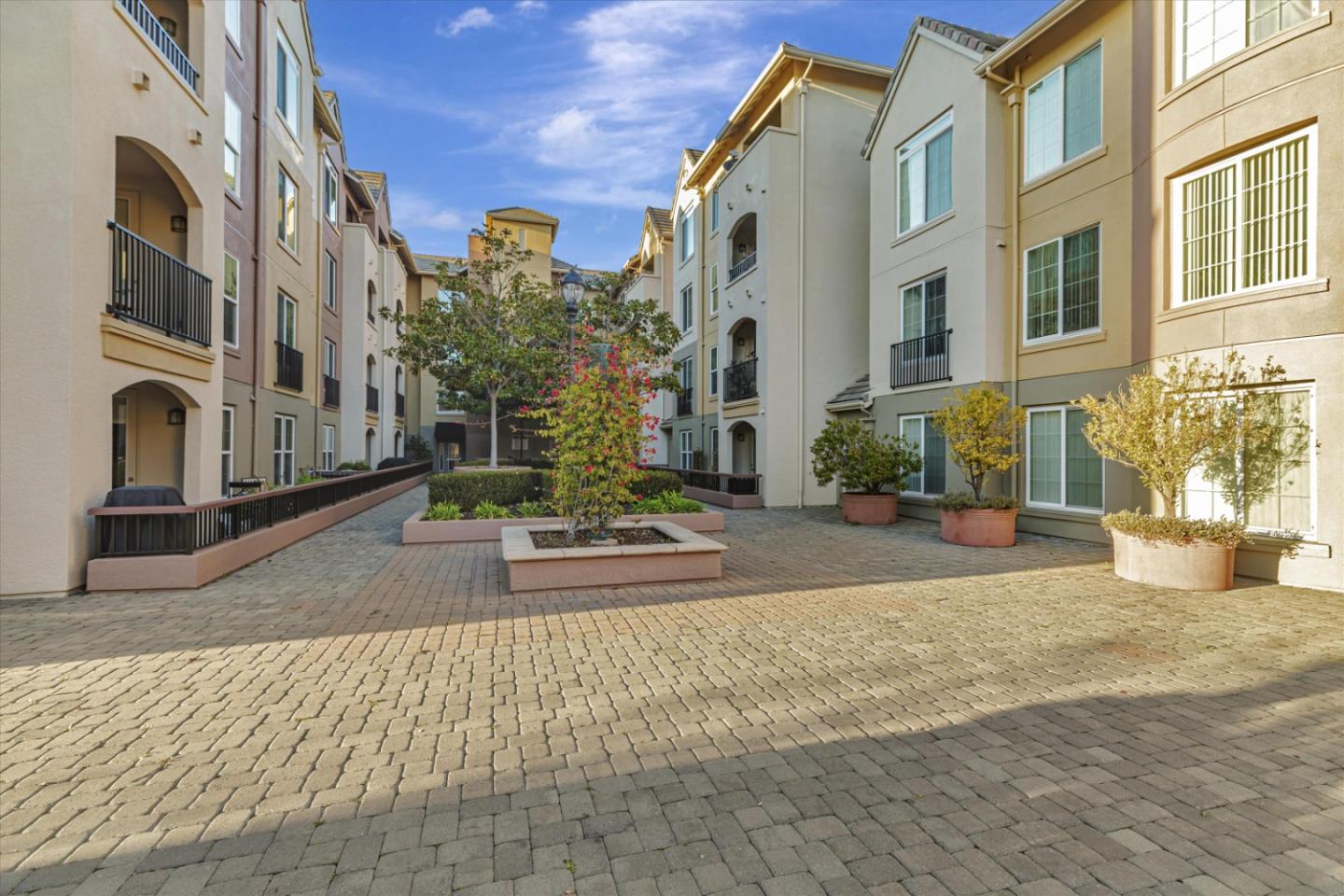 Detail Gallery Image 33 of 45 For 1550 Technology Dr #3105,  San Jose,  CA 95110 - 2 Beds | 2 Baths