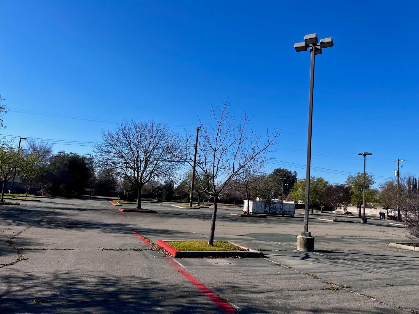 Detail Gallery Image 2 of 6 For Address Not Disclosed, Sacramento,  CA 95822 - – Beds | – Baths