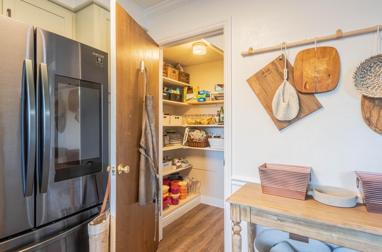 Detail Gallery Image 14 of 39 For 330 Woodside Dr #105,  Salinas,  CA 93901 - 3 Beds | 2 Baths