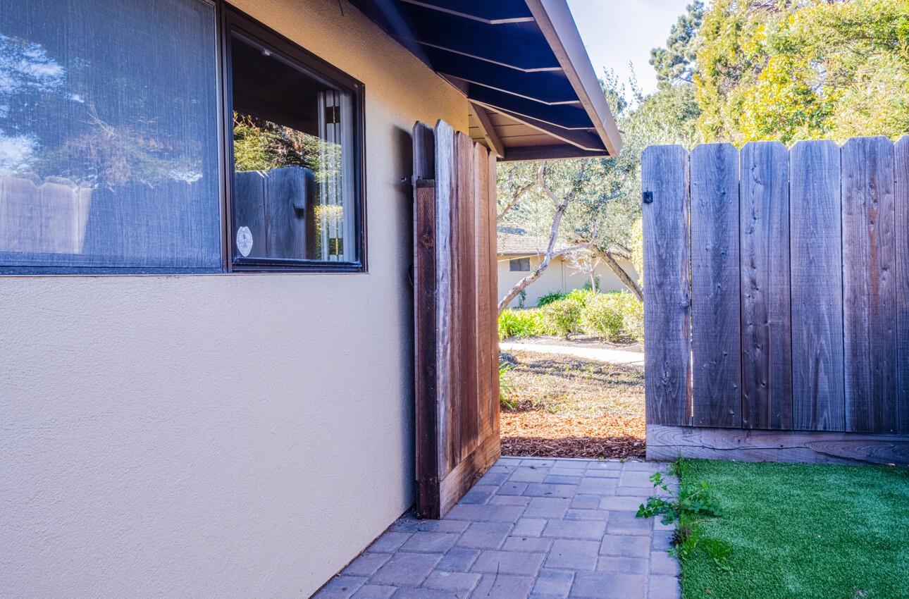 Detail Gallery Image 35 of 39 For 330 Woodside Dr #105,  Salinas,  CA 93901 - 3 Beds | 2 Baths