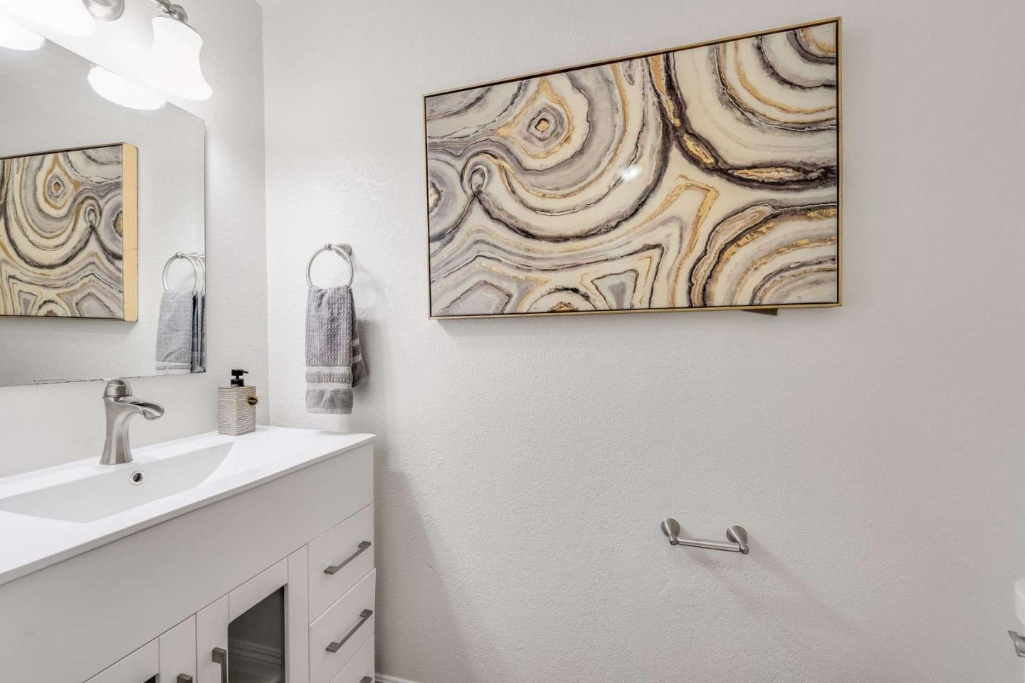 Photo #17: ML82032791 Listing: Photo #17