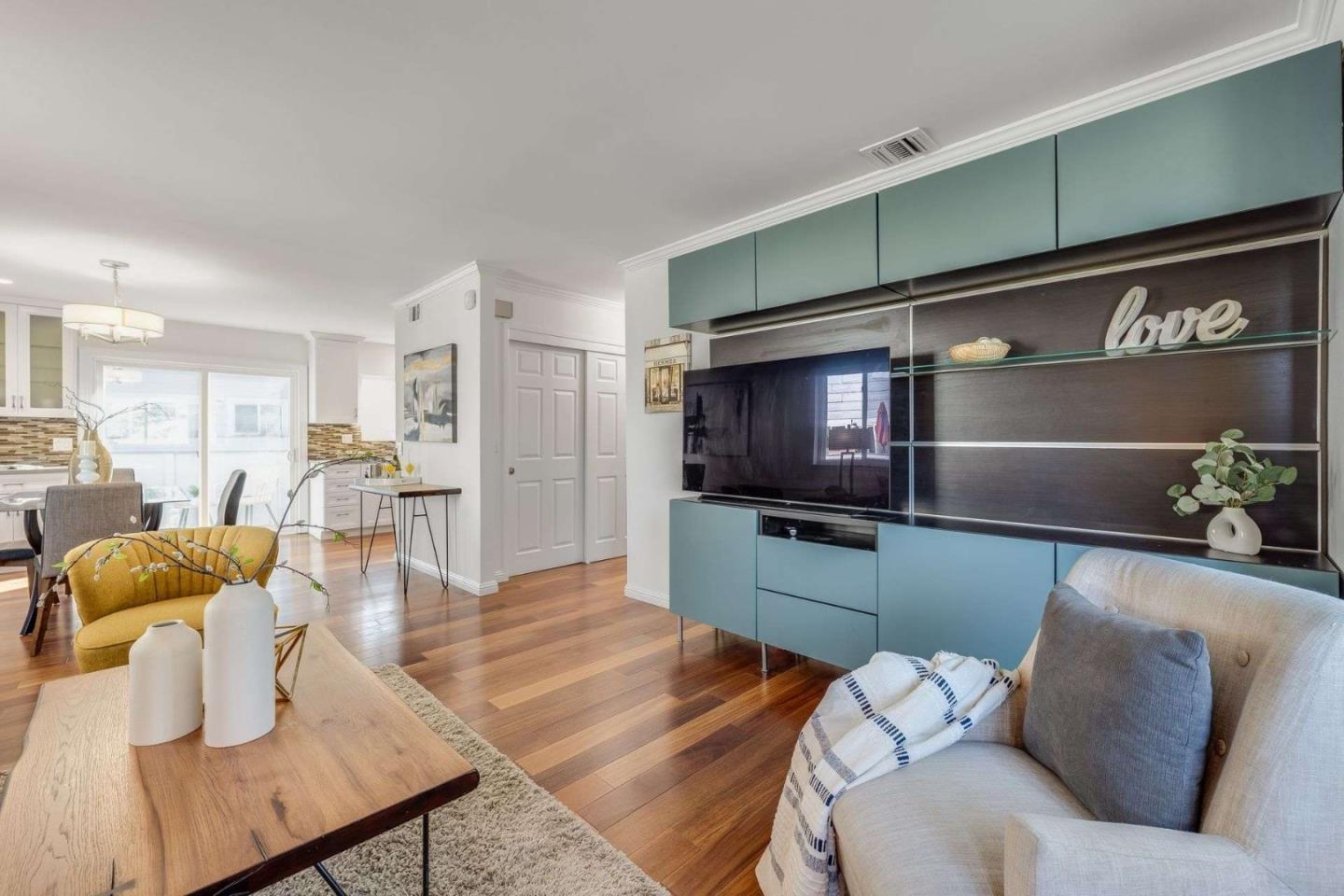 Photo #6: ML82032791 Listing: Photo #6