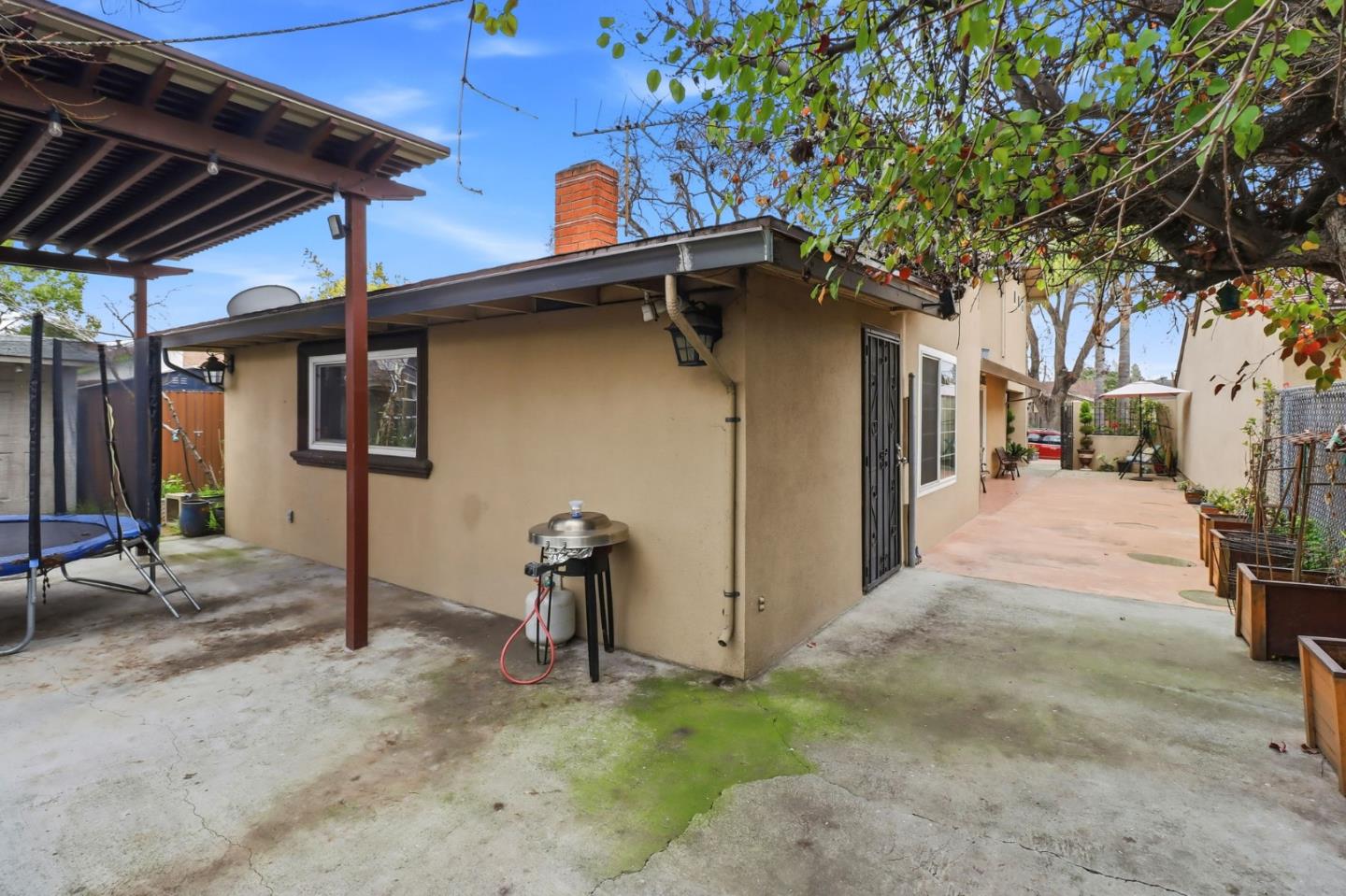 Detail Gallery Image 30 of 30 For 2252 Denair Ave, San Jose,  CA 95122 - 6 Beds | 4 Baths