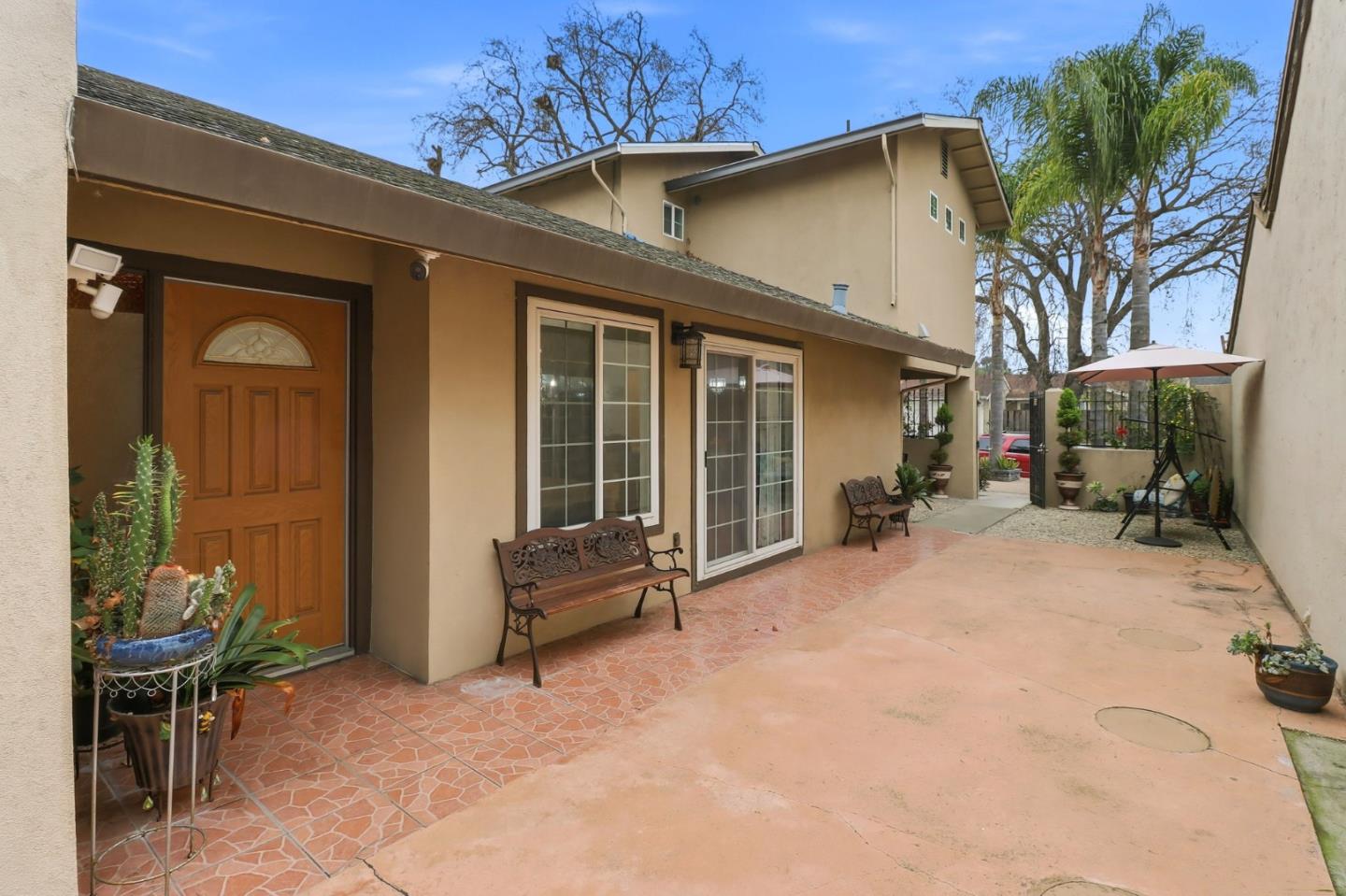 Detail Gallery Image 4 of 30 For 2252 Denair Ave, San Jose,  CA 95122 - 6 Beds | 4 Baths