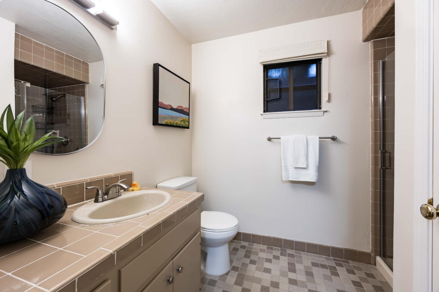 Detail Gallery Image 36 of 38 For 976 Laurel Glen Dr, Palo Alto,  CA 94304 - 6 Beds | 6/1 Baths