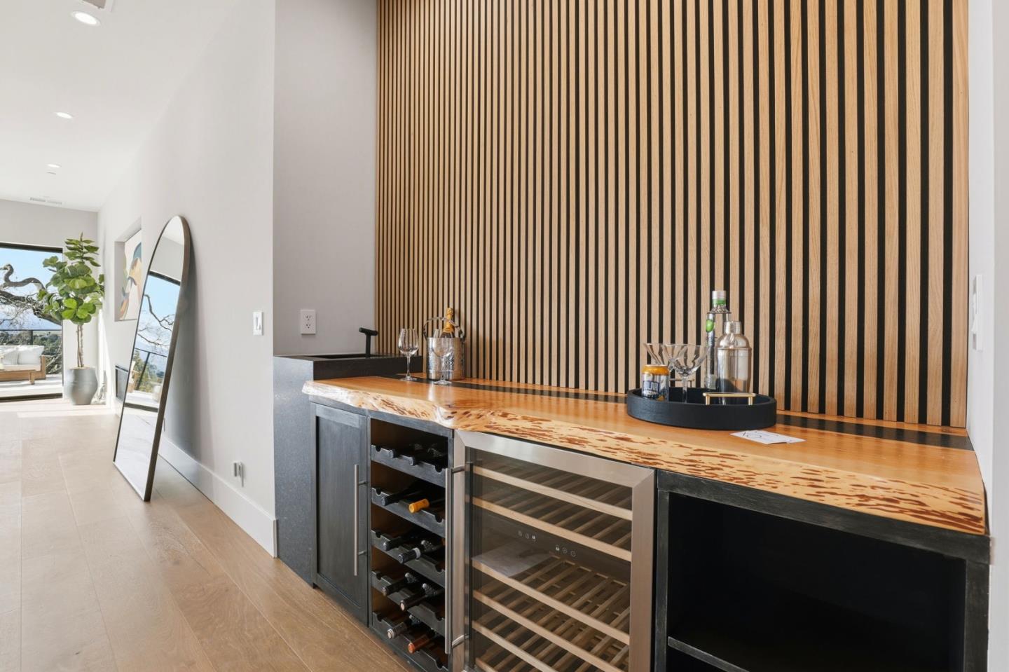 Detail Gallery Image 12 of 65 For 15860 Jackson Oaks Dr, Morgan Hill,  CA 95037 - 6 Beds | 6/1 Baths