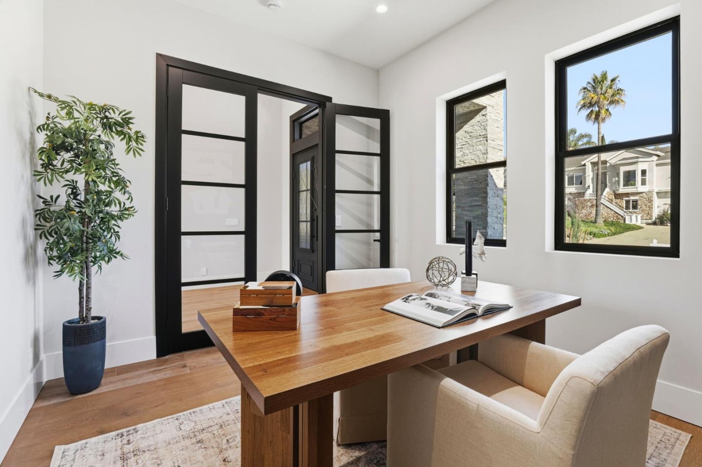 Detail Gallery Image 18 of 65 For 15860 Jackson Oaks Dr, Morgan Hill,  CA 95037 - 6 Beds | 6/1 Baths