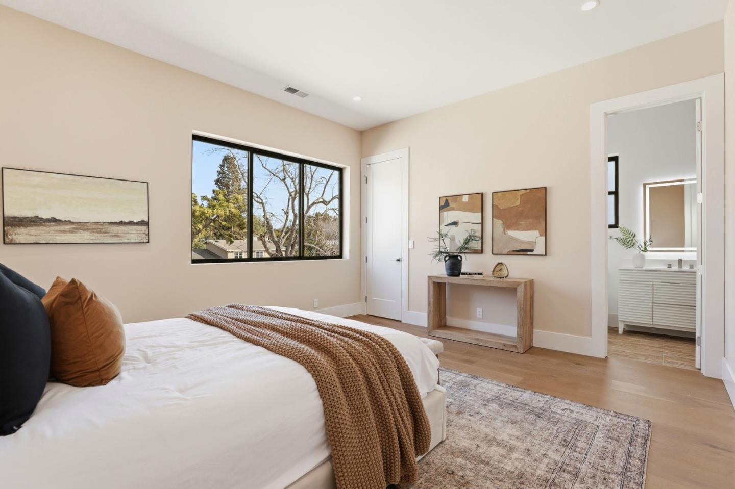 Detail Gallery Image 32 of 65 For 15860 Jackson Oaks Dr, Morgan Hill,  CA 95037 - 6 Beds | 6/1 Baths