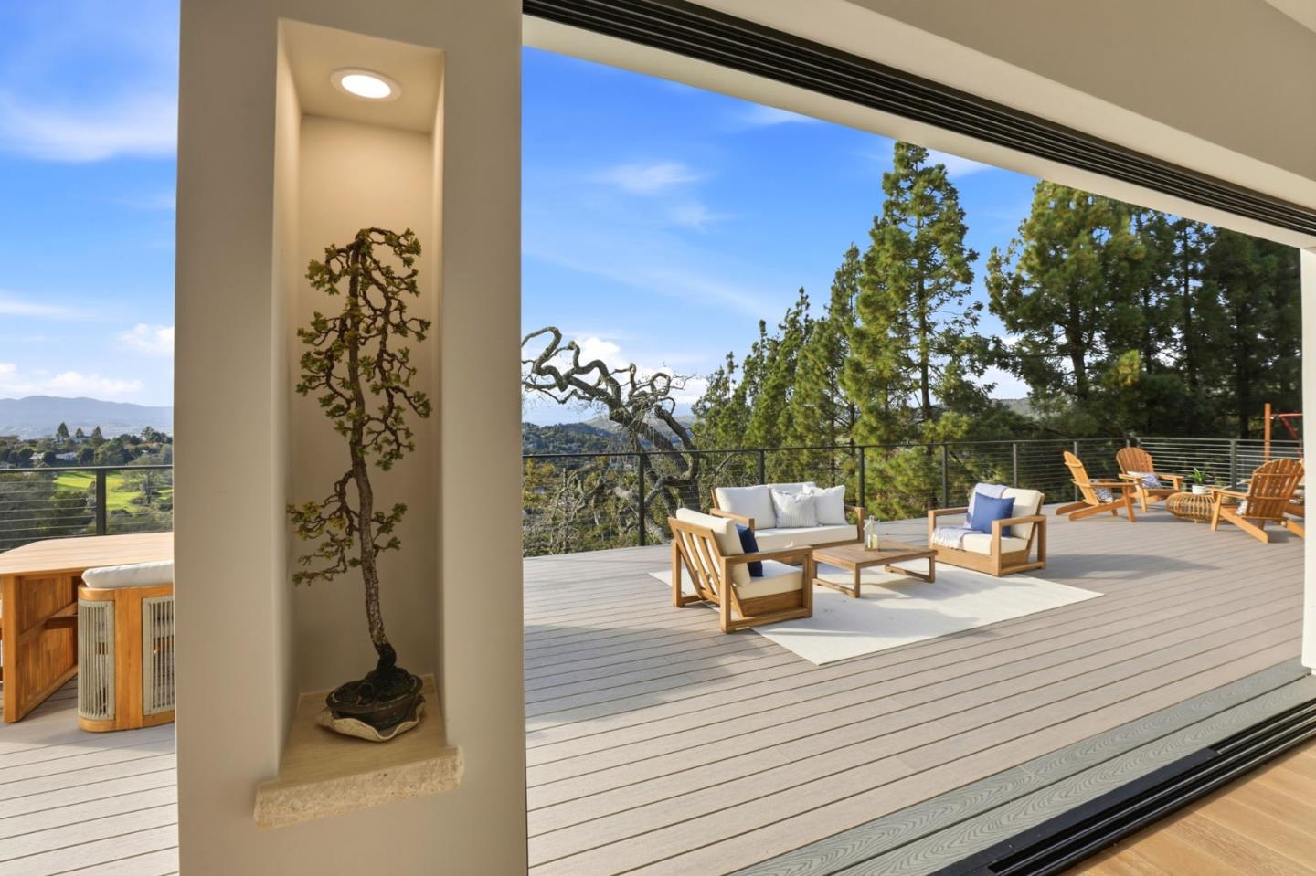 Detail Gallery Image 34 of 65 For 15860 Jackson Oaks Dr, Morgan Hill,  CA 95037 - 6 Beds | 6/1 Baths