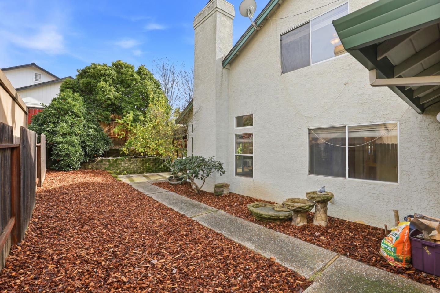 Detail Gallery Image 37 of 46 For 5621 Adobe Rd, Rocklin,  CA 95765 - 4 Beds | 3 Baths