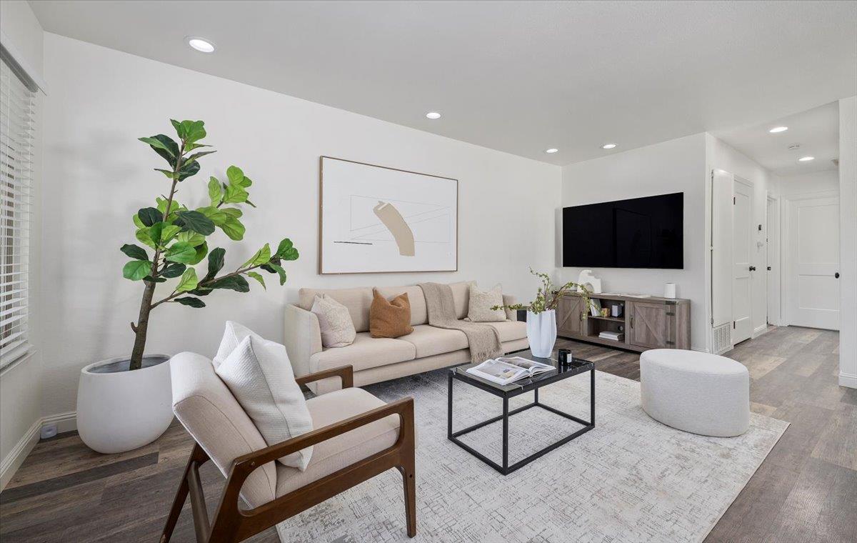 Photo #5: ML82032805 Listing: Photo #5