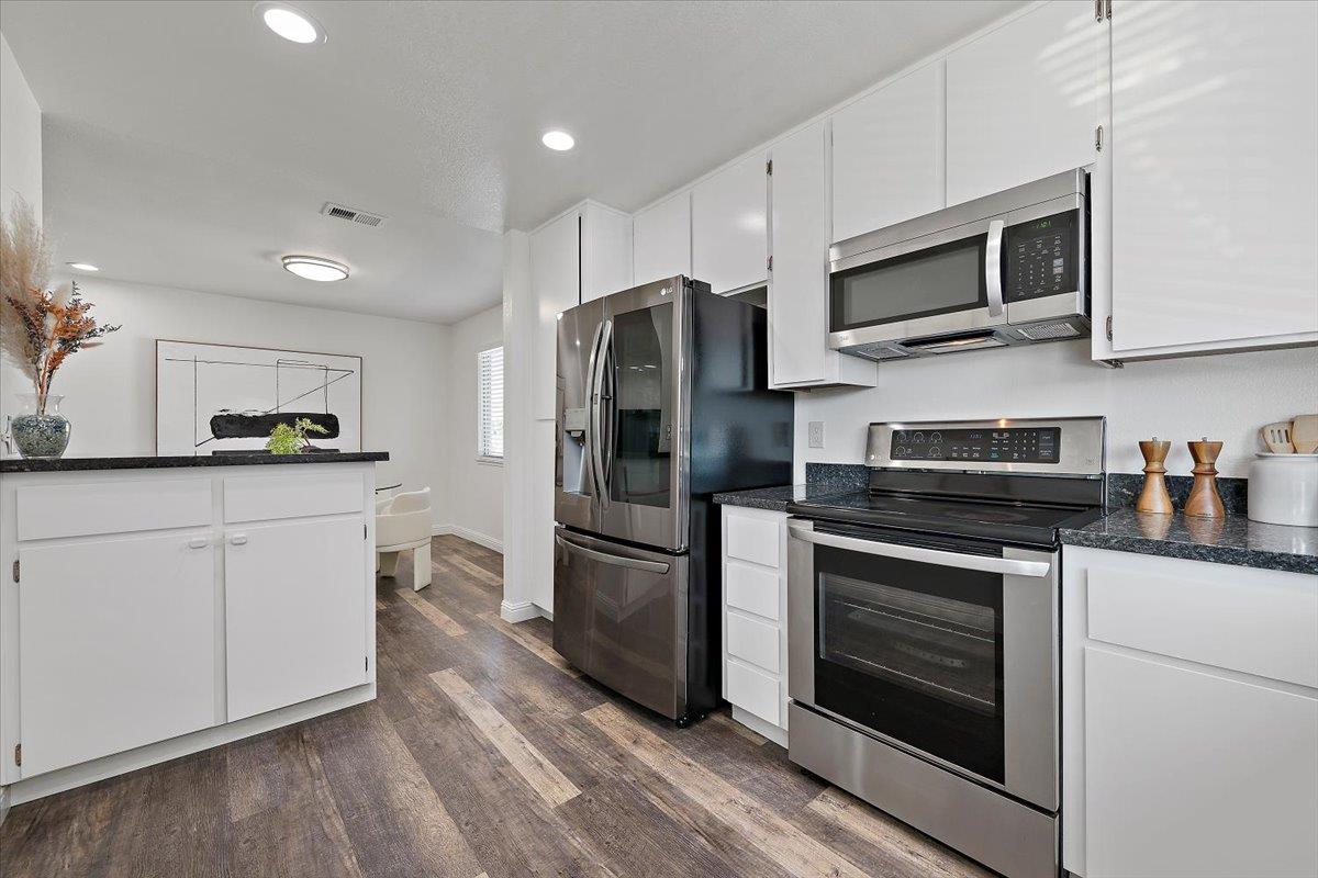 Photo #9: ML82032805 Listing: Photo #9