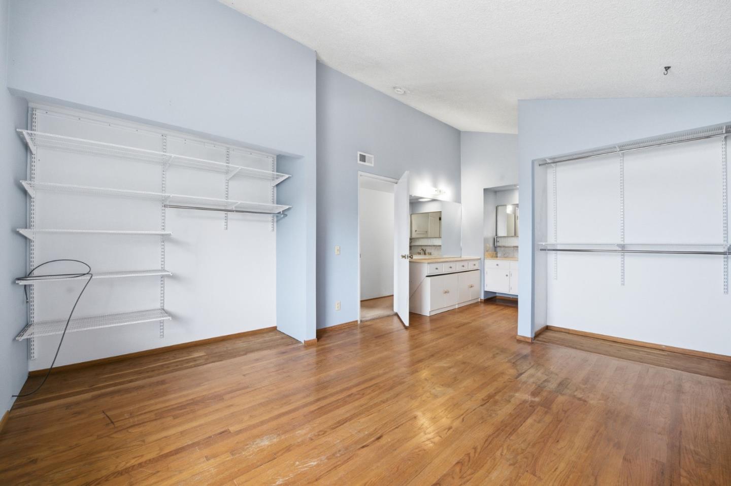 Detail Gallery Image 21 of 35 For 2401 Ardee Ln, South San Francisco,  CA 94080 - 4 Beds | 3 Baths