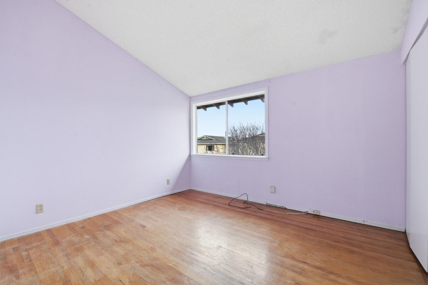 Detail Gallery Image 24 of 35 For 2401 Ardee Ln, South San Francisco,  CA 94080 - 4 Beds | 3 Baths