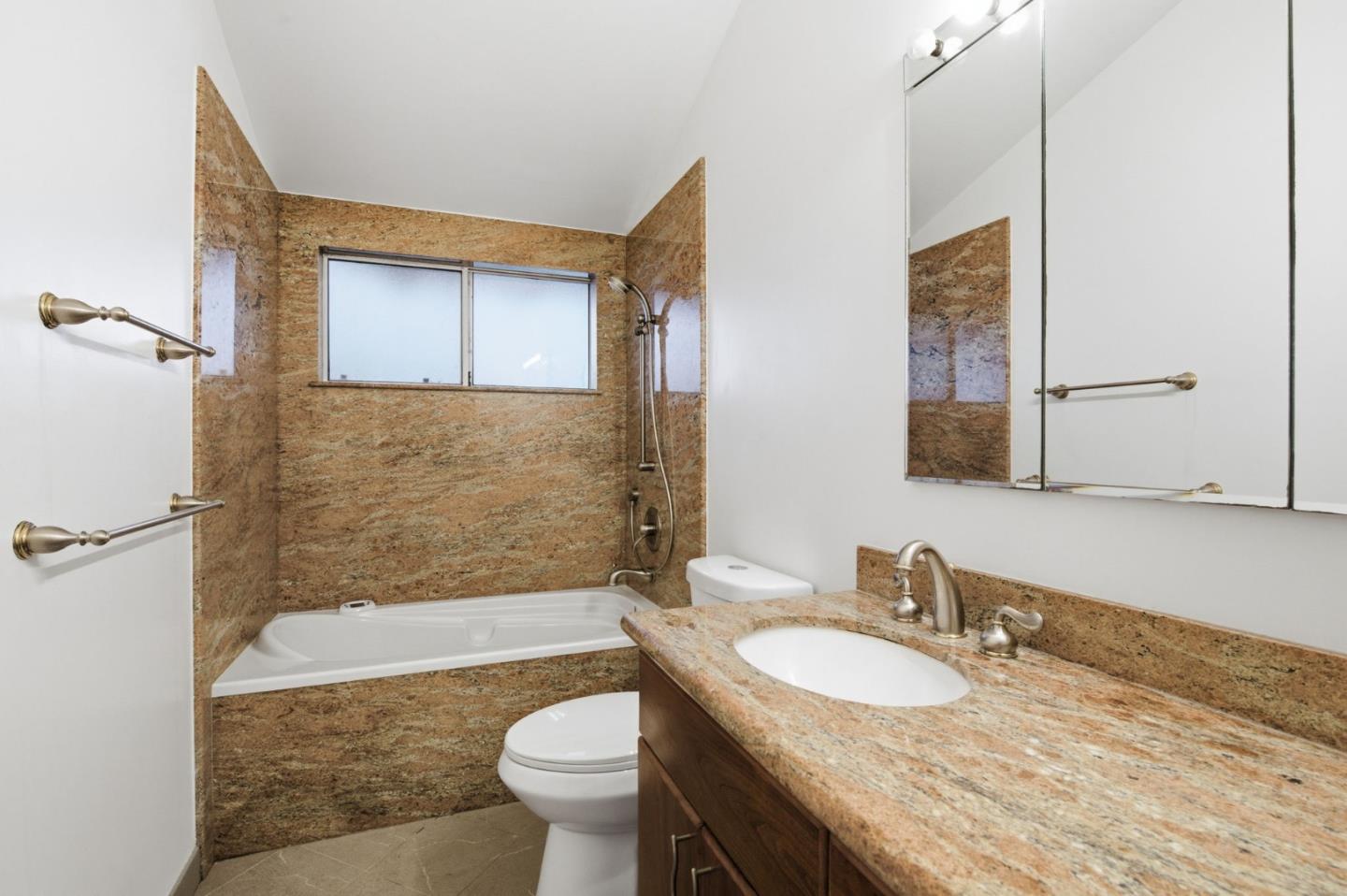 Detail Gallery Image 26 of 35 For 2401 Ardee Ln, South San Francisco,  CA 94080 - 4 Beds | 3 Baths