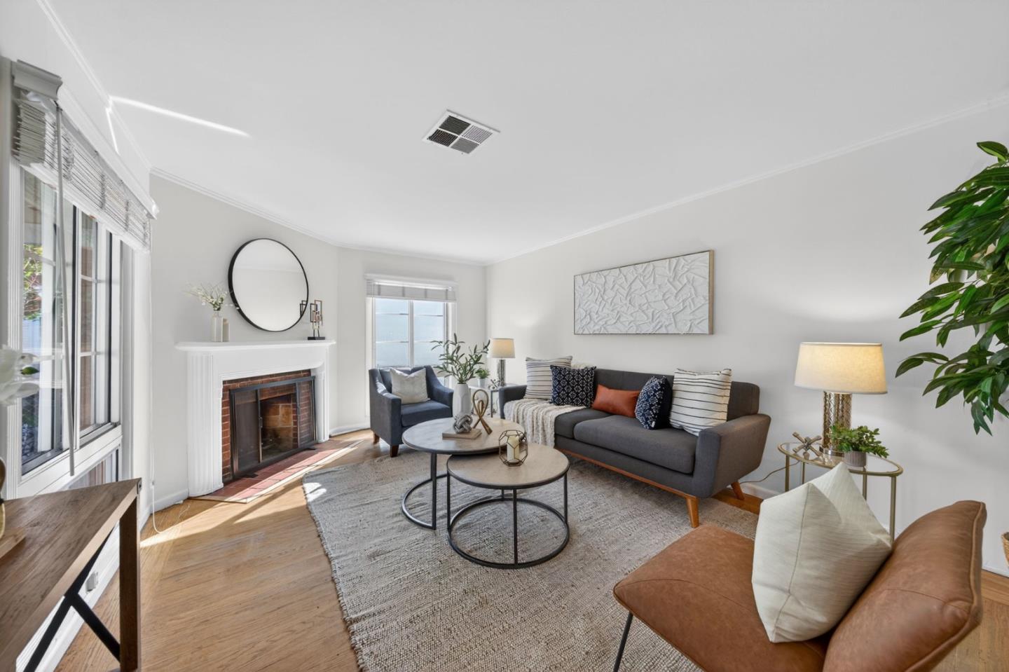 Detail Gallery Image 6 of 30 For 1237 Santa Paula Ave, San Jose,  CA 95110 - 3 Beds | 1 Baths